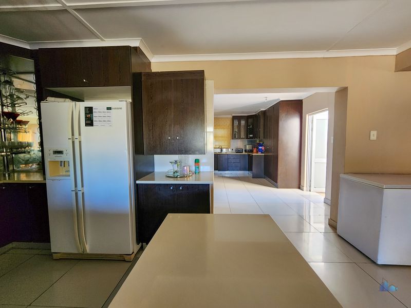 5 Bedroom Property for Sale in Gonubie Eastern Cape